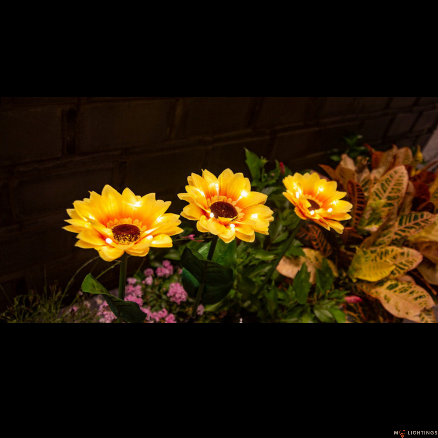 SolarBlossom: Illuminating Sunflower Garden Light